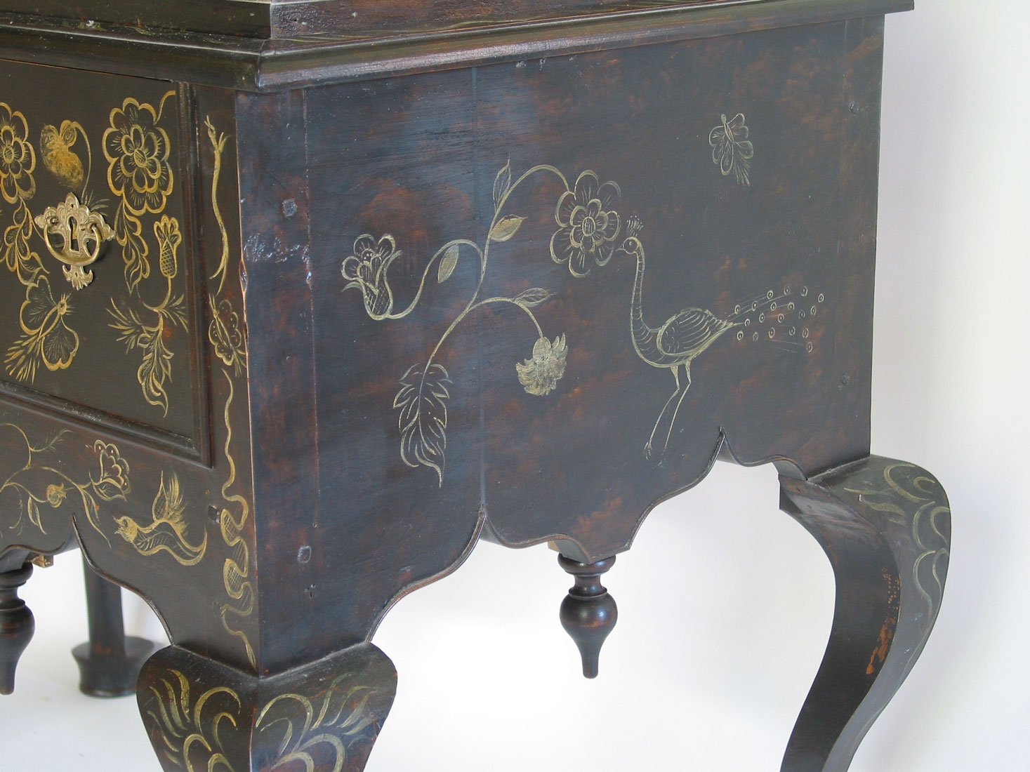 South_Windsor_lower_right_side_detail