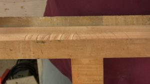 Each of the concave lobes of the gadrooning is carved in a teardrop shape to give them a more dramatic look.