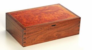 Make a Dovetailed, Veneered & Inlaid Box with Bob Van Dyke – Hands-on Class